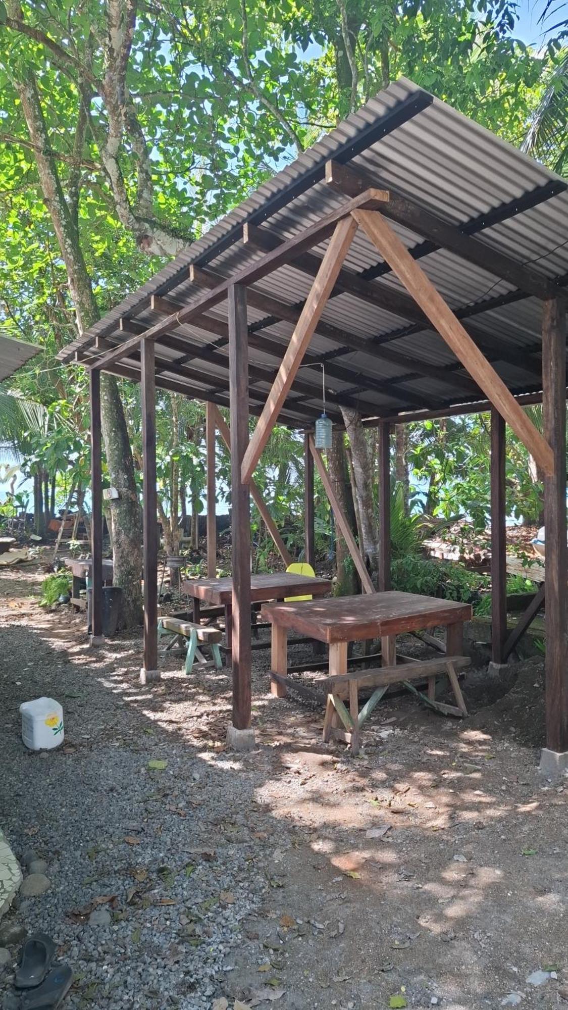Casa Mamre Vandrehjem Cahuita Eksteriør billede
